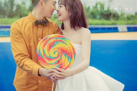 婚紗放大照放哪裡|婚紗照 耐看100分 婚紗放大照5大風格｜拍婚紗前必